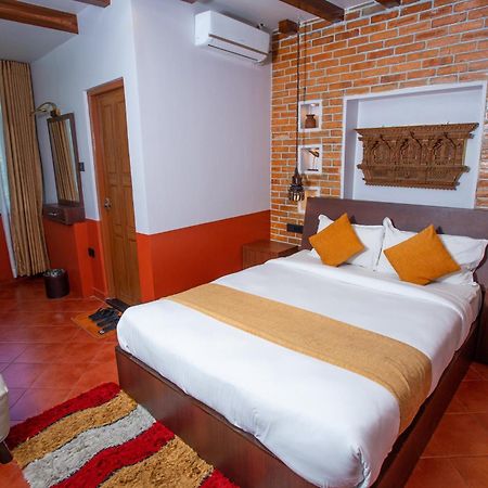 Chautari Boutique Hotel Pokhara Exterior foto